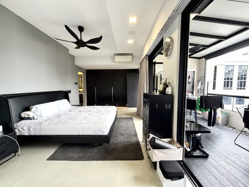 Eastpoint Green Condominium For Sale at S$ 2,880,000 | PropertyGuru Singapore - Bedroom