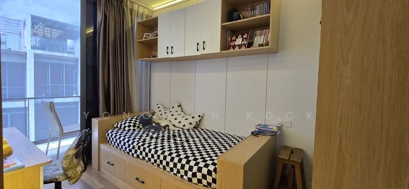 Belgravia Villas Cluster House For Sale at S$ 4,200,000 | PropertyGuru Singapore - Lvl 2 - Junior Master