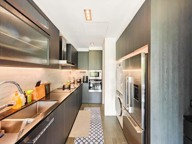 Holland Mews Apartment For Sale at S$ 3,000,000 | PropertyGuru Singapore - Kitchen