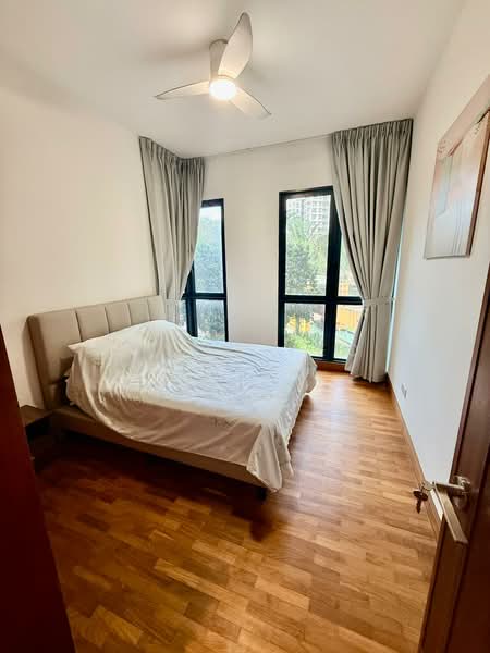 Tanglin View, 150 Prince Charles Crescent, 3 Bedrooms, 1,141 sqft, Condominium For Rent, by Ethel Yeo G.B, 500080182 - Bedroom - PropertyGuru.com.sg