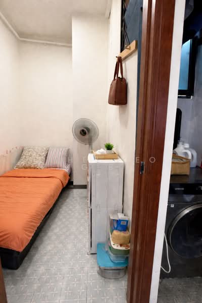 Tanglin View, 150 Prince Charles Crescent, 3 Bedrooms, 1,141 sqft, Condominium For Rent, by Ethel Yeo G.B, 500080182 - Helper’s room  - PropertyGuru.com.sg