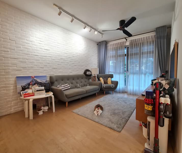 8A Upper Boon Keng Road HDB Flat For Sale at S$ 1,150,000 | PropertyGuru Singapore - Living Room