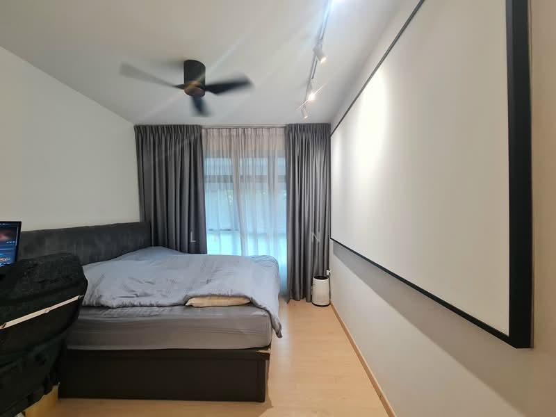 8A Upper Boon Keng Road HDB Flat For Sale at S$ 1,150,000 | PropertyGuru Singapore - Bedroom