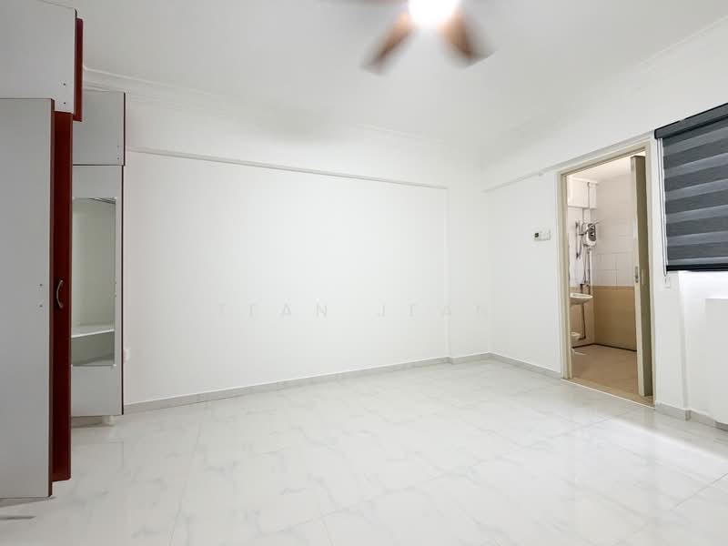 283 Tampines Street 22, 283 Tampines Street 22, Room Rental, 110 sqft, HDB Flat For Rent, by Tean Jean, 500080189 - Interior - PropertyGuru.com.sg