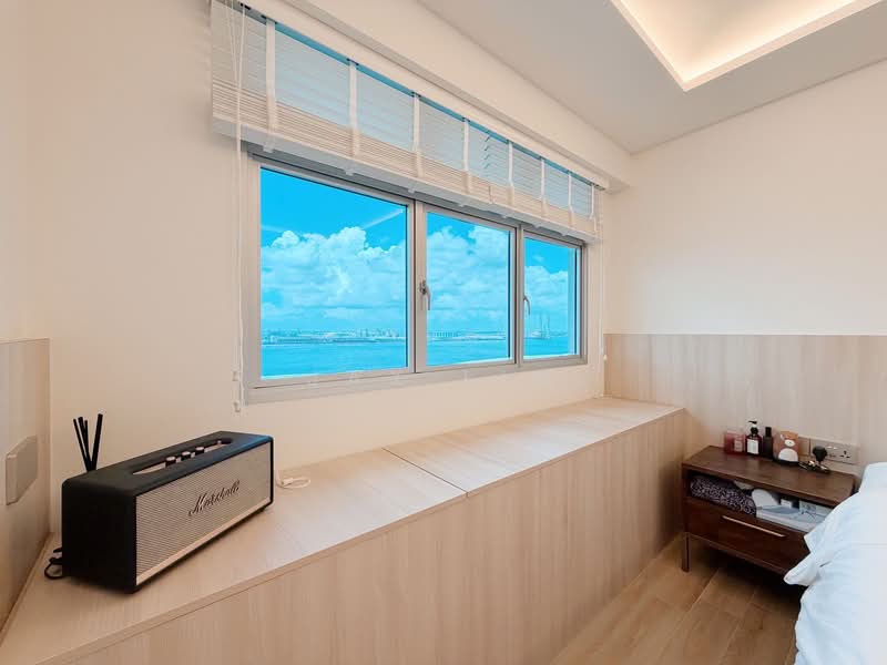 422B Northshore Dr HDB Flat For Sale at S$ 1,080,000 | PropertyGuru Singapore - Master Bedroom