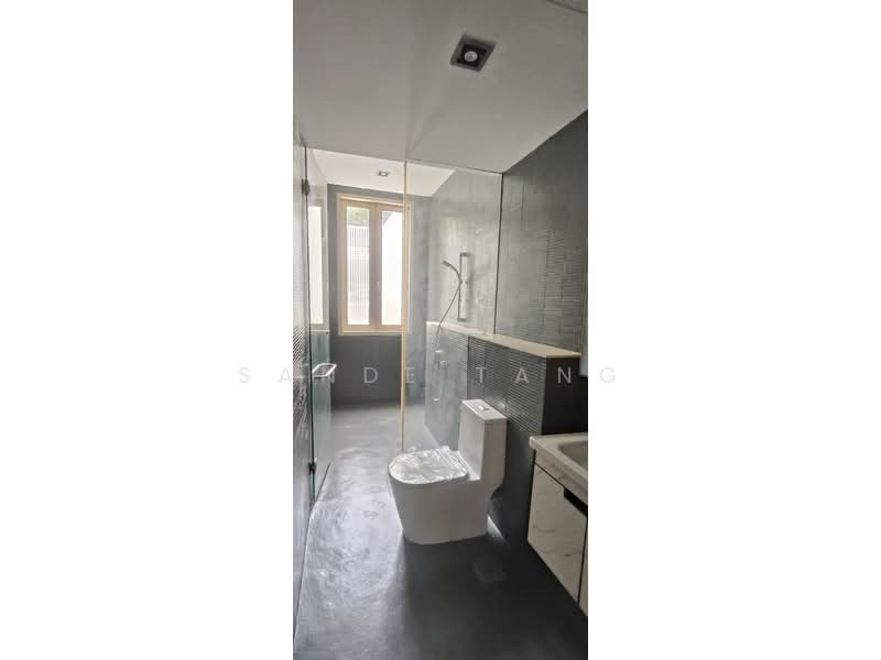 Mohammed sultan, , 796 sqft, Shop / Shophouse For Rent, by Sande Tang, 500080200 - Bathroom - CommercialGuru.com.sg