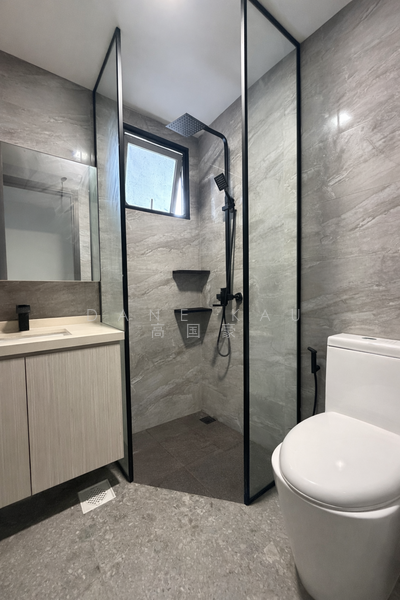 Heron Bay Executive Condominium For Sale at S$ 1,420,000 | PropertyGuru Singapore - Bathroom