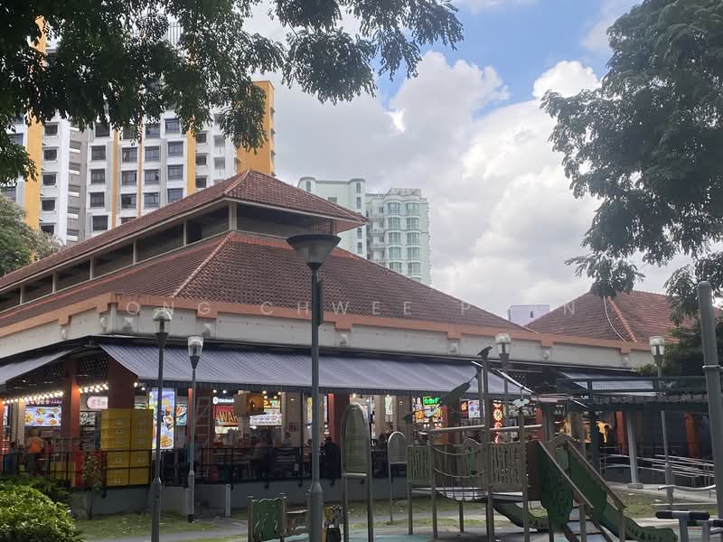 574 Hougang Street 51 HDB Flat For Sale at S$ 655,000 | PropertyGuru Singapore - Exterior