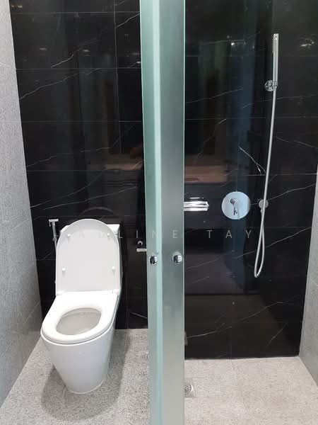 Watertown Condominium For Sale at S$ 1,100,888 | PropertyGuru Singapore - Bathroom