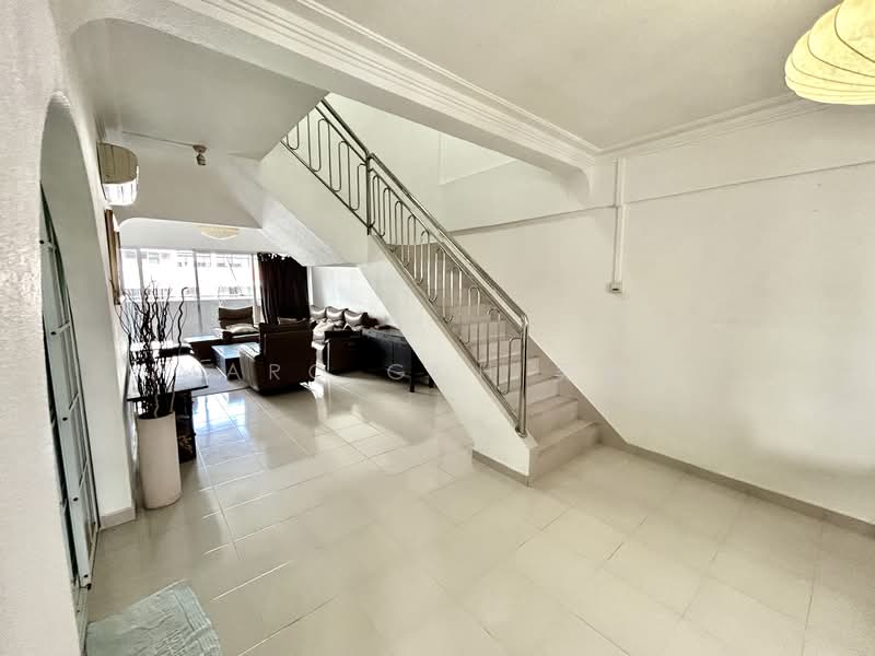 643 Yishun Street 61, 643 Yishun Street 61, 4 Bedrooms, 1,568 sqft, HDB Flat For Rent, by Marc Goh 吴膺武, 500080245 - Living Room - PropertyGuru.com.sg