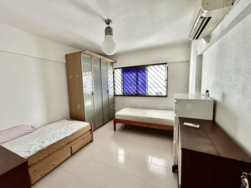 643 Yishun Street 61, 643 Yishun Street 61, 4 Bedrooms, 1,568 sqft, HDB Flat For Rent, by Marc Goh 吴膺武, 500080245 - Bedroom - PropertyGuru.com.sg