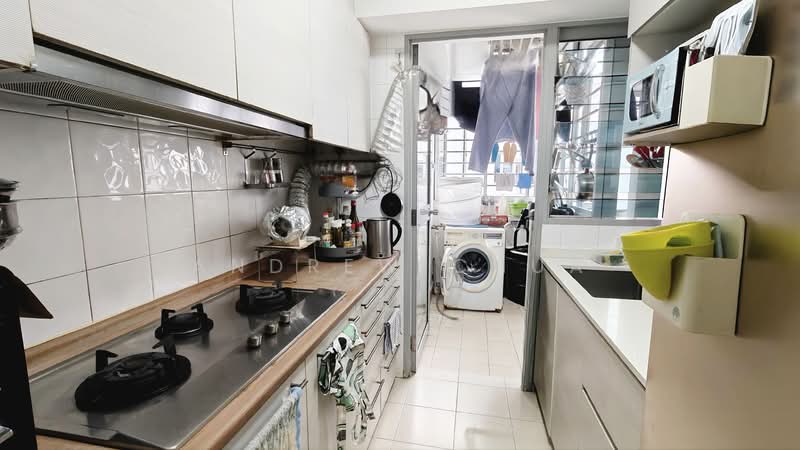 For Sale - 518A Tampines Central 7