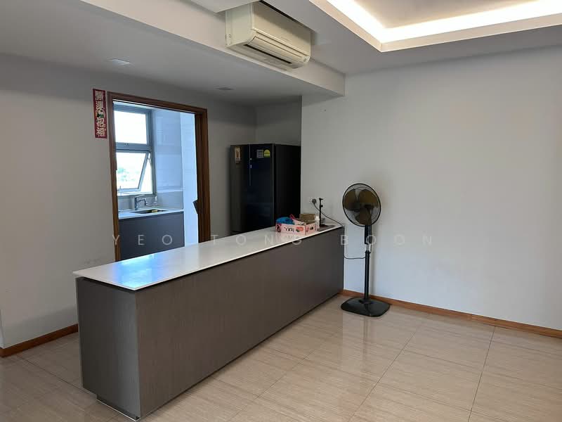 FLO Residence Condominium For Sale at S$ 1,830,000 | PropertyGuru Singapore - Kitchen