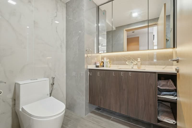 SkyPark Residences Executive Condominium For Sale at S$ 2,480,000 | PropertyGuru Singapore - Bathroom