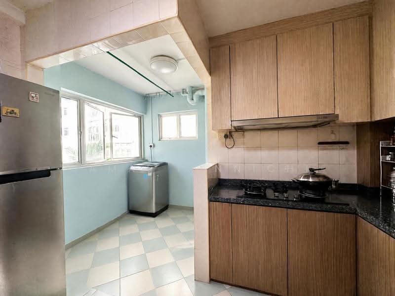449 Choa Chu Kang Avenue 4, 449 Choa Chu Kang Avenue 4, Dairy Farm / Bukit Panjang / Choa Chu Kang, 4 Bedrooms, 1,324 sqft, HDB Flat For Sale, by Jamal Ponnichi, 500080266 - Kitchen - PropertyGuru.com.sg