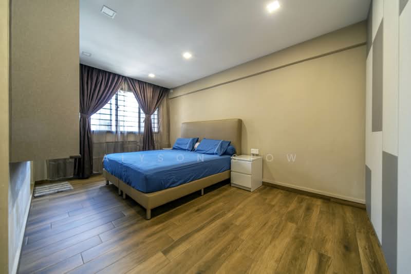 328 Tampines Street 32 HDB Flat For Sale at S$ 1,080,000 | PropertyGuru Singapore - Bedroom
