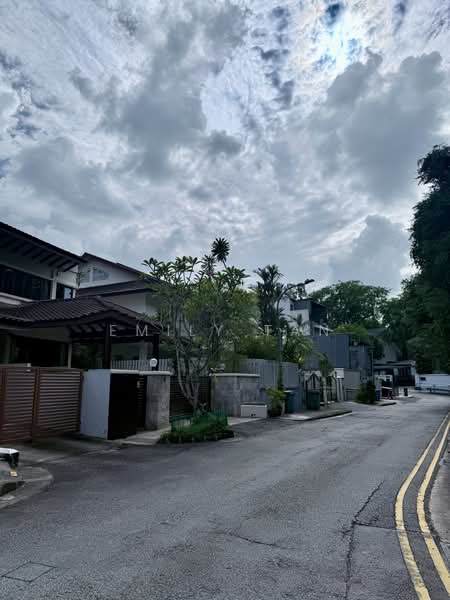 University Rd/ Jalan Bahasa/ Jalan Sejarah/ Kheam Hock Semi-Detached House For Sale at S$ 9,900,000 | PropertyGuru Singapore - Exterior