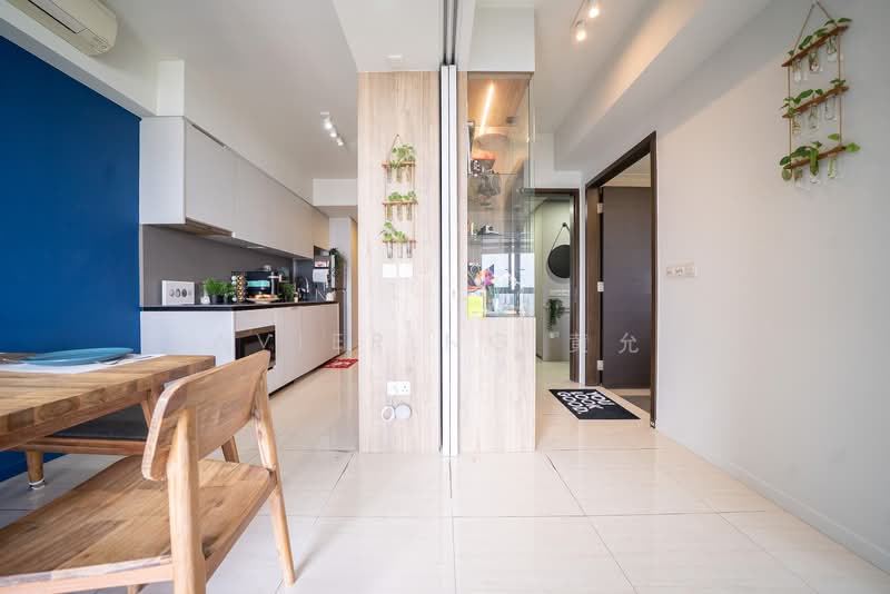 Sims Urban Oasis Condominium For Sale at S$ 1,400,000 | PropertyGuru Singapore - Kitchen