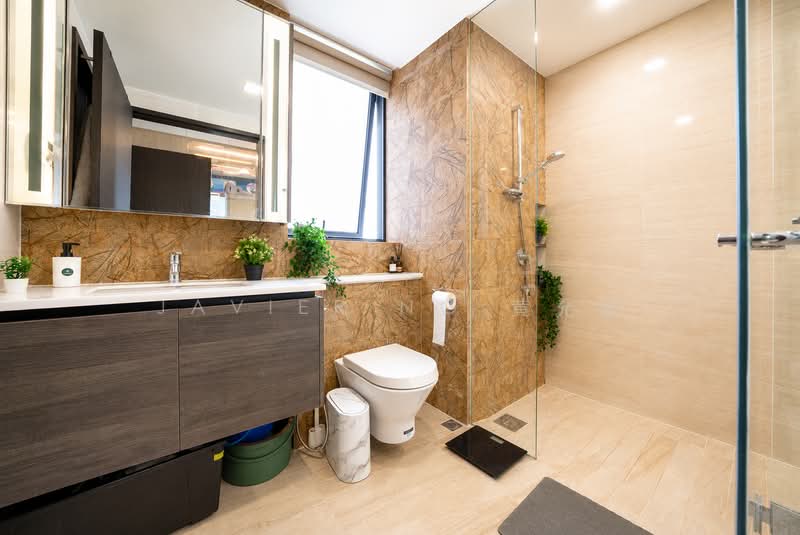Sims Urban Oasis, 2 Sims Drive, 2 Bedrooms, 624 sqft, Condominium For Sale, by Javier Ng 黄允健, 500080291 - Bathroom - PropertyGuru.com.sg