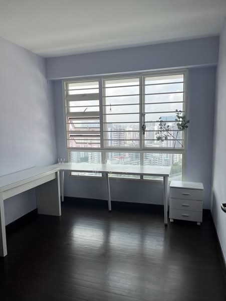 194B Bukit Batok West Avenue 6, 194B Bukit Batok West Avenue 6, 3 Bedrooms, 1,195 sqft, HDB Flat For Rent, by Wong Wei Mun, 500080304 - Study - PropertyGuru.com.sg