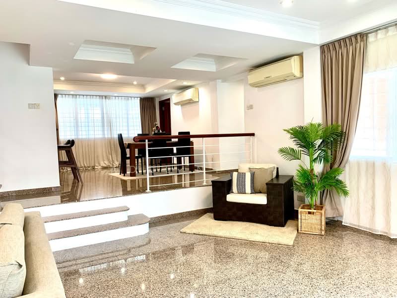 Charlton Road / Surin Ave / Aroozoo Ave, , 7 Bedrooms, 3,500 sqft, Semi-Detached House For Rent, by Adeline Oh, 500080307 - Living Room - PropertyGuru.com.sg