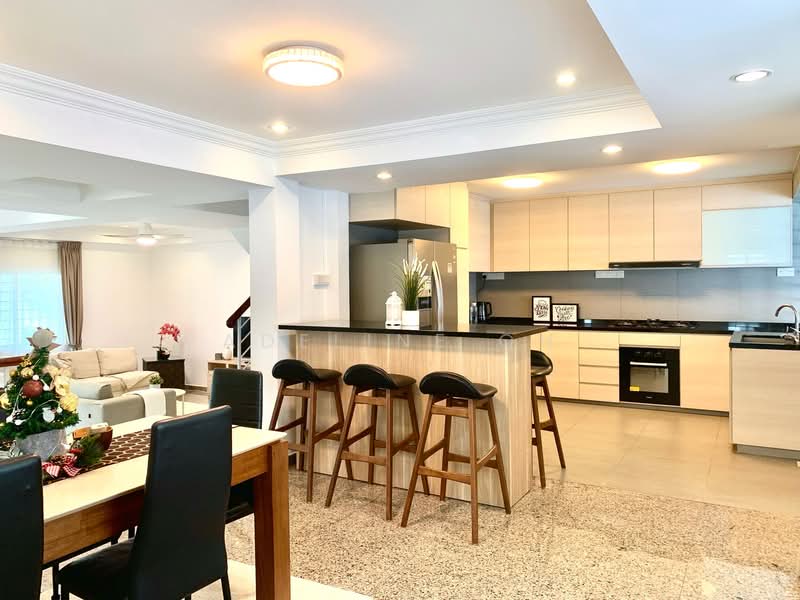 Charlton Road / Surin Ave / Aroozoo Ave, , 7 Bedrooms, 3,500 sqft, Semi-Detached House For Rent, by Adeline Oh, 500080307 - Living Room - PropertyGuru.com.sg