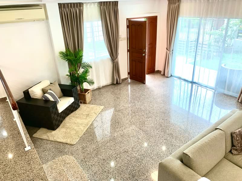 Charlton Road / Surin Ave / Aroozoo Ave, , 7 Bedrooms, 3,500 sqft, Semi-Detached House For Rent, by Adeline Oh, 500080307 - Living Room - PropertyGuru.com.sg