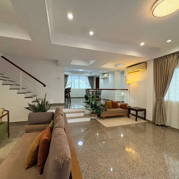 Charlton Road, , 7 Bedrooms, 3,500 sqft, Semi-Detached House For Rent, by Adeline Oh, 500080307 - Living Room - PropertyGuru.com.sg
