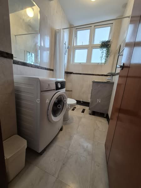 La Nouvelle, 10 Shrewsbury Road, Studio, 400 sqft, Condominium For Rent, by Carollyn Ong, 500080320 - Bathroom - PropertyGuru.com.sg