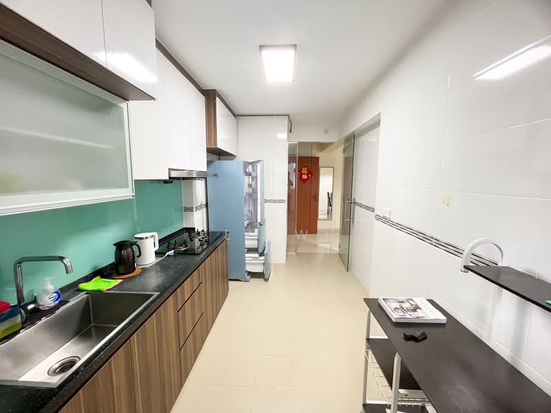 93A Telok Blangah Street 31 HDB Flat For Sale at S$ 1,000,000 | PropertyGuru Singapore - Kitchen