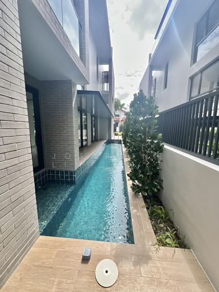 Braddell Heights Estate Bungalow House For Sale at S$ 14,800,000 | PropertyGuru Singapore - Exterior