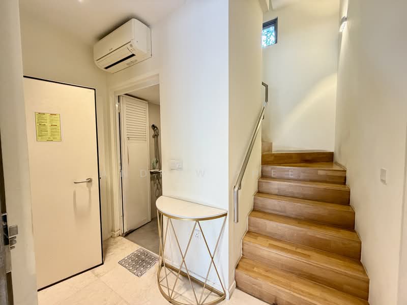 Stars of Kovan Cluster House For Sale at S$ 2,980,000 | PropertyGuru Singapore - Entrance