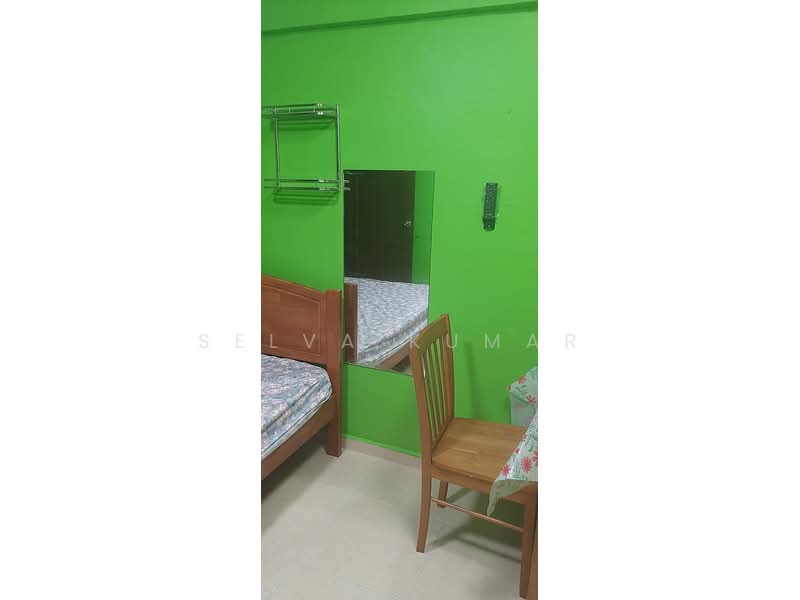 530 Jurong West Street 52, 530 Jurong West Street 52, Room Rental, 80 sqft, HDB Flat For Rent, by Selva Kumar, 500080388 - Bedroom - PropertyGuru.com.sg