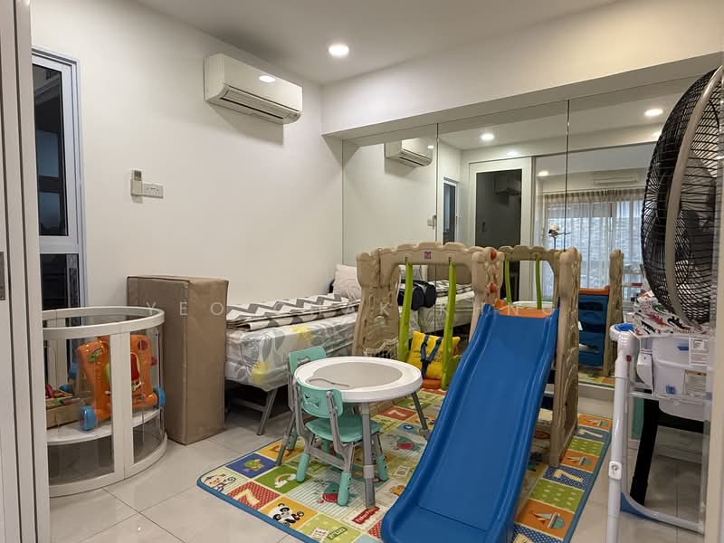 ⭐️⭐️LANDED7772@ Springside Corner Terrace Corner Terrace For Sale at S$ 5,000,000 | PropertyGuru Singapore - Bedroom