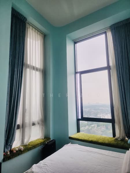 d'Leedon (Former Farrer Court), 13 Leedon Heights, 3 Bedrooms, 1,593 sqft, Condominium For Sale, by Esther Zou, 500080408 - Bedroom - PropertyGuru.com.sg