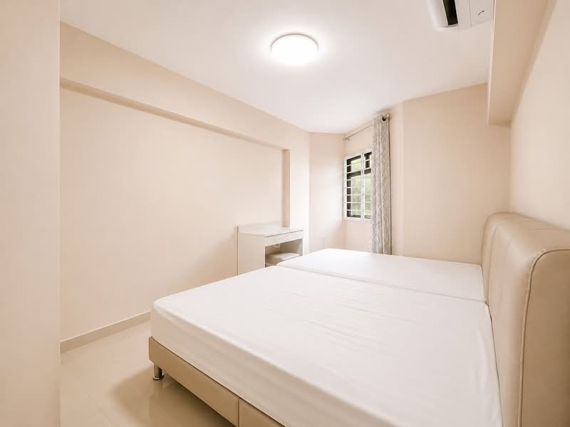 510B Wellington Circle, 510B Wellington Circle, 3 Bedrooms, 1,184 sqft, HDB Flat For Sale, by Chris Tan, 500080409 - Bedroom - PropertyGuru.com.sg