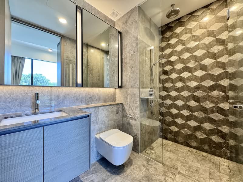 Leedon Green Condominium For Sale at S$ 3,750,000 | PropertyGuru Singapore - Bathroom