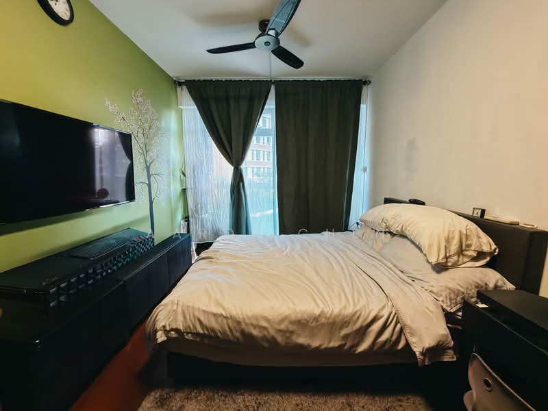684A Edgedale Plains HDB Flat For Sale at S$ 810,000 | PropertyGuru Singapore - Bedroom