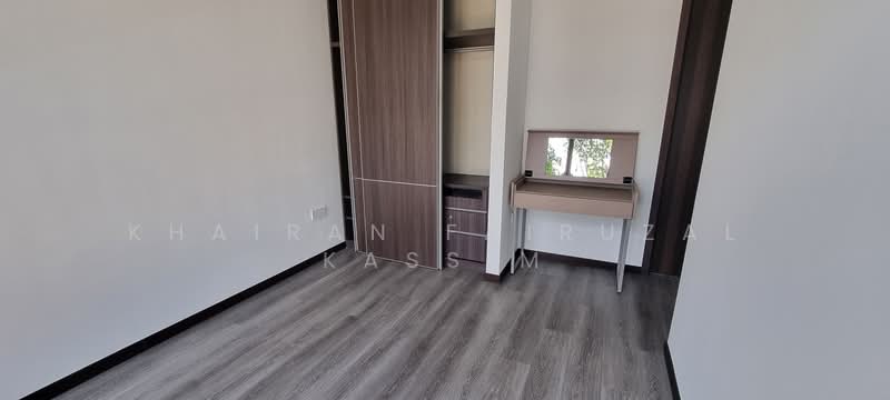 Pasir Ris 8, 8 Pasir Ris Drive 8, Pasir Ris / Tampines, 2 Bedrooms, 710 sqft, Apartment For Sale, by Khairan Fairuzal Kassim, 500080438 - PropertyGuru.com.sg