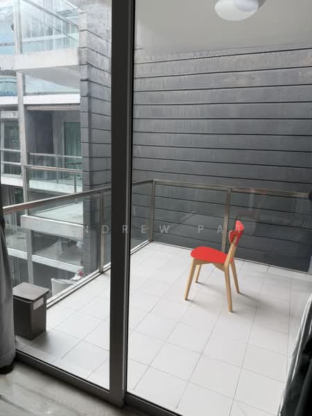 Mackenzie 88 Apartment For Sale at S$ 1,450,000 | PropertyGuru Singapore - Balcony