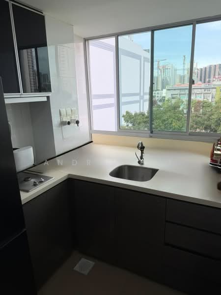 Mackenzie 88 Apartment For Sale at S$ 1,450,000 | PropertyGuru Singapore - Kitchen