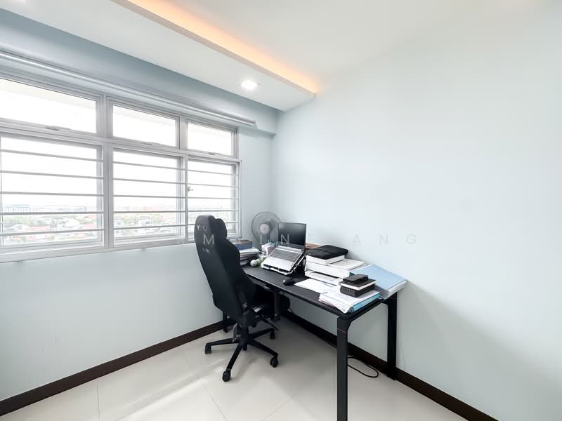 188B Bedok North Street 4 HDB Flat For Sale at S$ 1,080,000 | PropertyGuru Singapore - Study