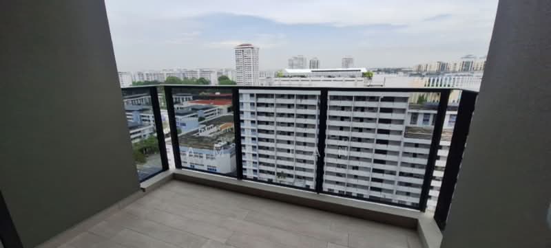 Sky Eden @ Bedok, 1 Bedok Central, 3 Bedrooms, 893 sqft, Condominium For Rent, by Amy Tan, 500080461 - Balcony - PropertyGuru.com.sg