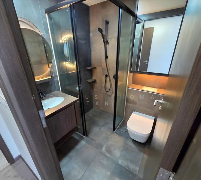 Mori Condominium For Sale at S$ 2,010,000 | PropertyGuru Singapore - Bathroom