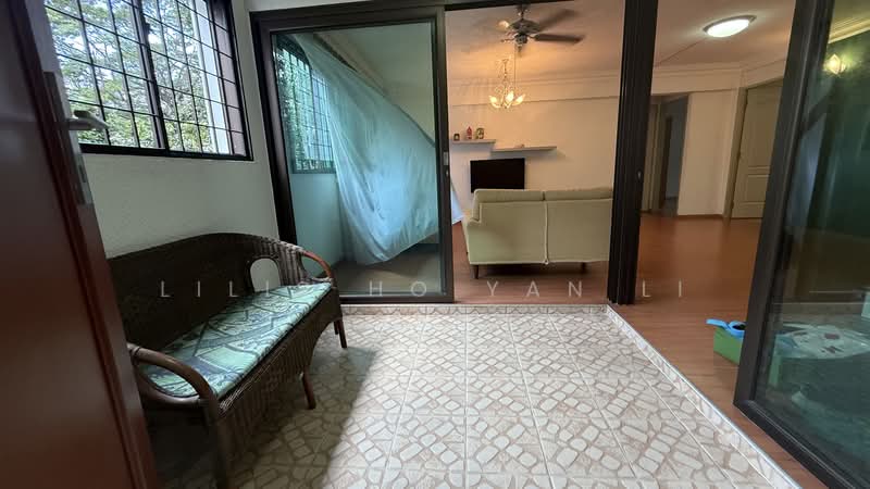 126 Simei Street 1 HDB Flat For Sale at S$ 738,000 | PropertyGuru Singapore - Balcony