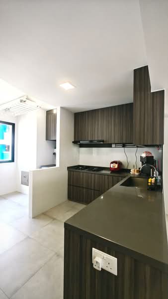 413 Eunos Road 5 HDB Flat For Sale at S$ 1,280,008 | PropertyGuru Singapore - Kitchen
