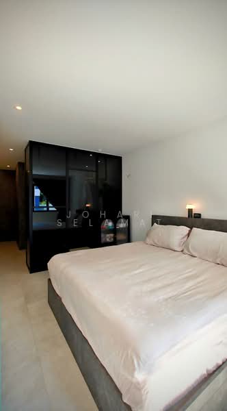 413 Eunos Road 5 HDB Flat For Sale at S$ 1,280,008 | PropertyGuru Singapore - Bedroom