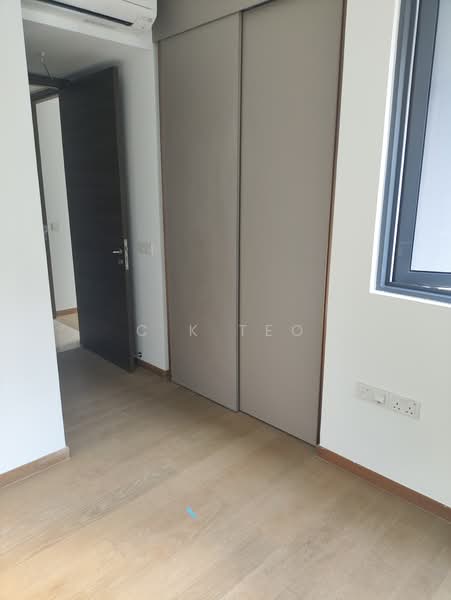 The Florence Residences Condominium For Sale at S$ 3,600,000 | PropertyGuru Singapore - Interior