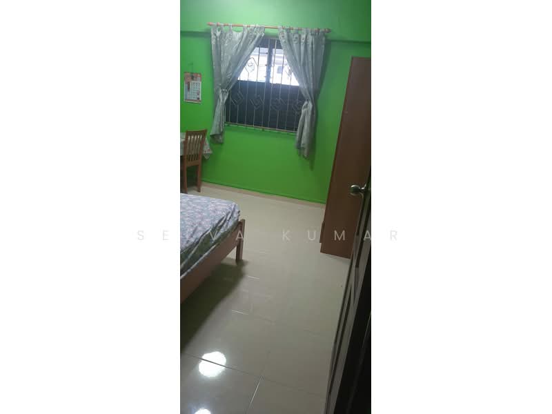530 Jurong West Street 52, 530 Jurong West Street 52, Room Rental, 80 sqft, HDB Flat For Rent, by Selva Kumar, 500080506 - Bedroom - PropertyGuru.com.sg