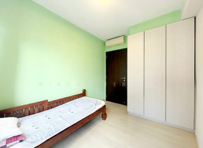 Riverparc Residence Executive Condominium For Sale at S$ 1,620,000 | PropertyGuru Singapore - Bedroom 3